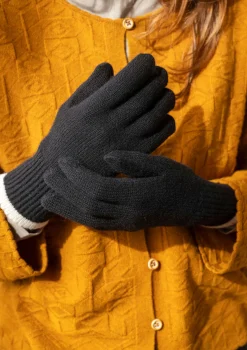 Gudrun Sjödén Fingerhandschuhe aus Lammwolle