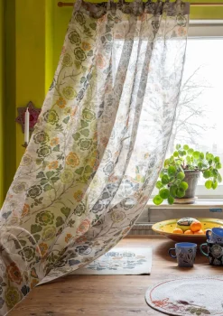 Gudrun Sjödén Gardine „Wild rose“ aus Leinen/Bio-Baumwolle