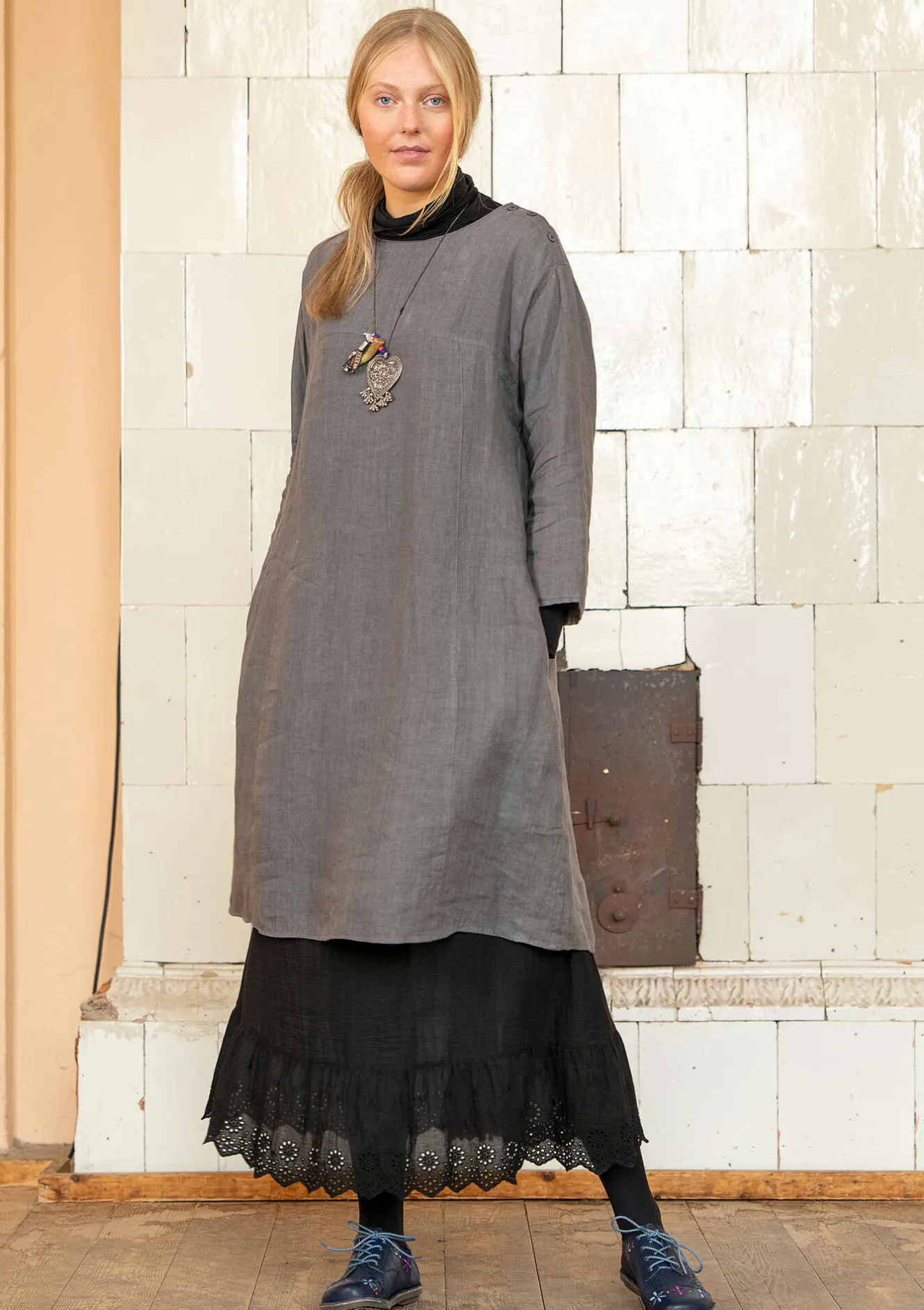 Gudrun Sjödén Kleid aus Leinengewebe