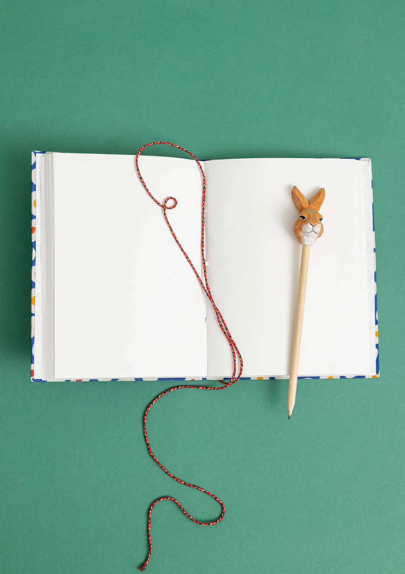 Gudrun Sjödén Notizbuch „Runa“ aus Papier mit stoffbezogenem Einband