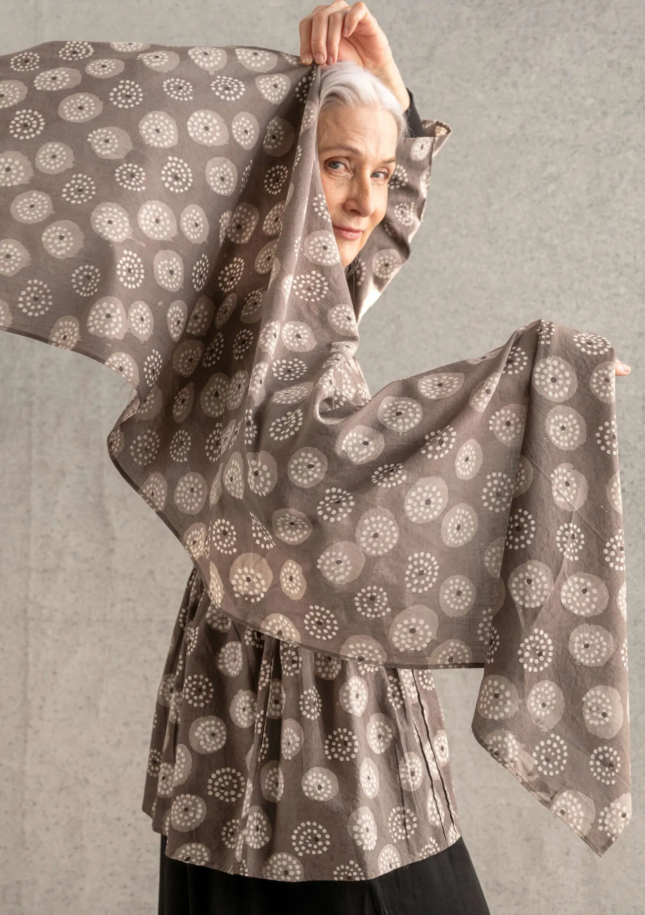 Gudrun Sjödén Schal „Clay“ aus Bio-Baumwolle