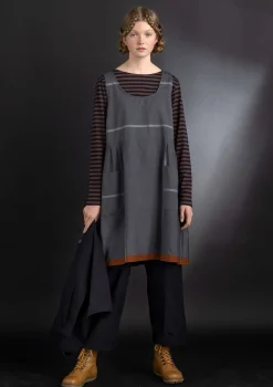 Gudrun Sjödén Schürzenkleid „Ava“ aus Bio-Baumwollgewebe