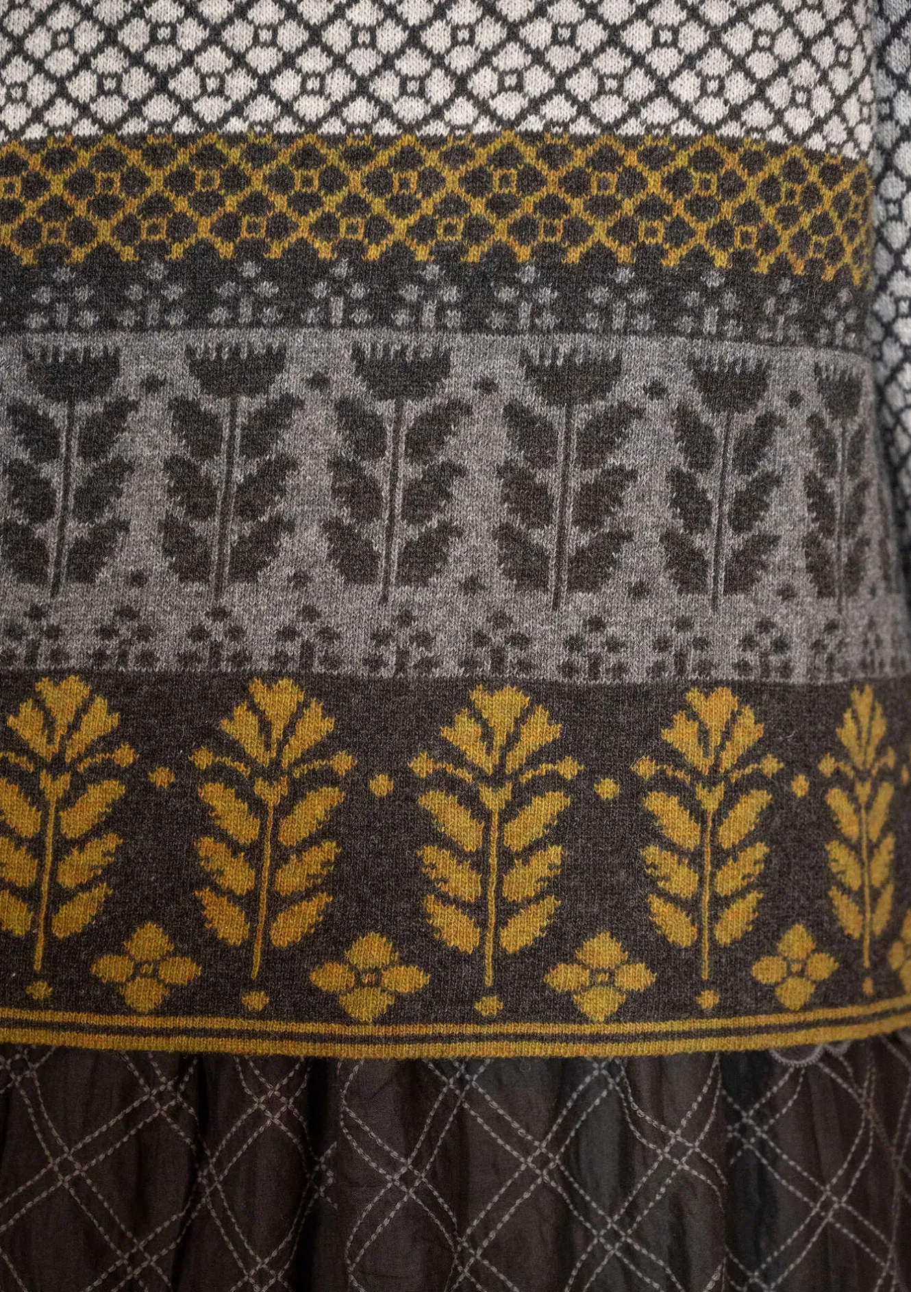 Gudrun Sjödén Strickjacke „Edda“ aus Recycling-Wollgemisch