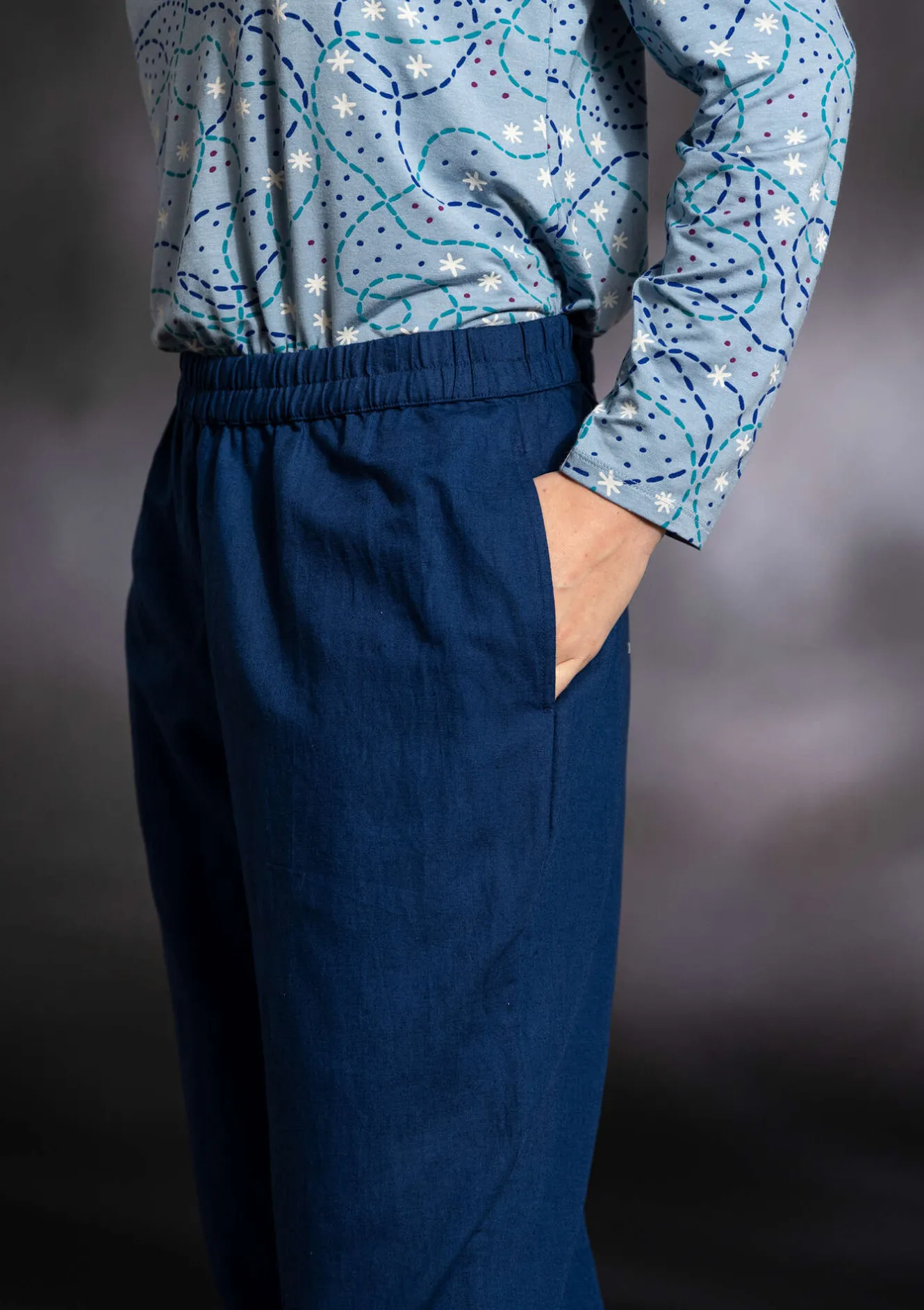 Gudrun Sjödén Webhose aus Bio-Baumwolle/Leinen