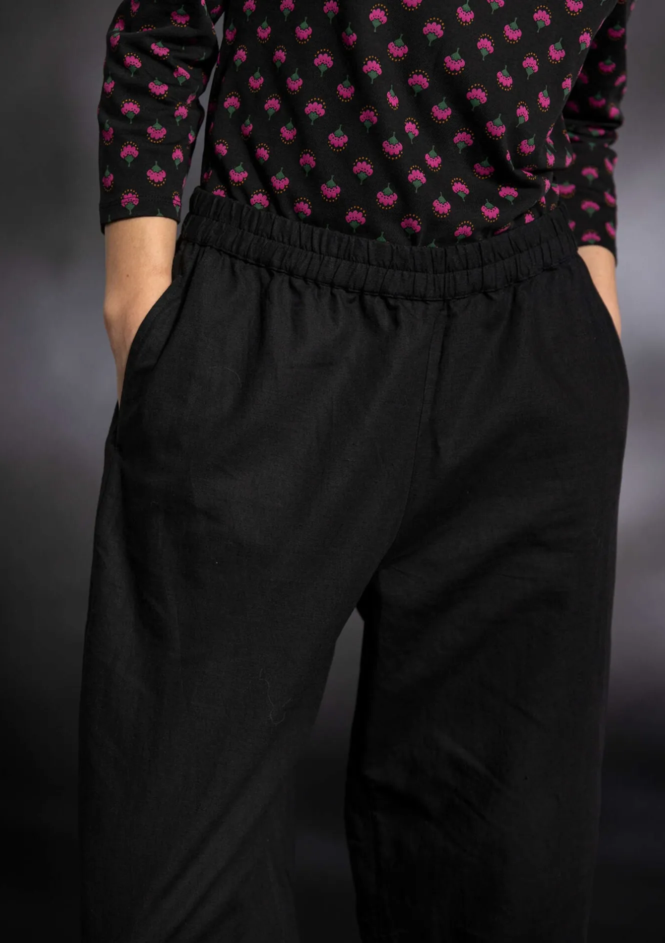 Gudrun Sjödén Webhose aus Bio-Baumwolle/Leinen