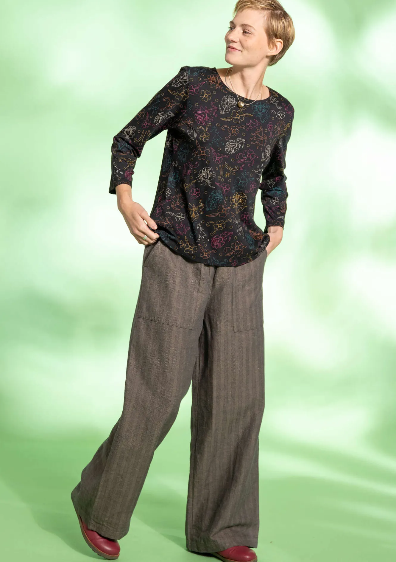 Gudrun Sjödén Webhose „Woodland“ aus Bio-Baumwolle/Leinen
